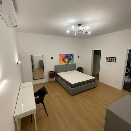 Trieste Centrale Luxury Apartament In Stile Moderno Eksteriør billede