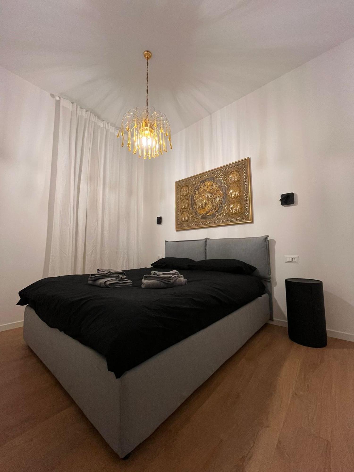 Trieste Centrale Luxury Apartament In Stile Moderno Eksteriør billede