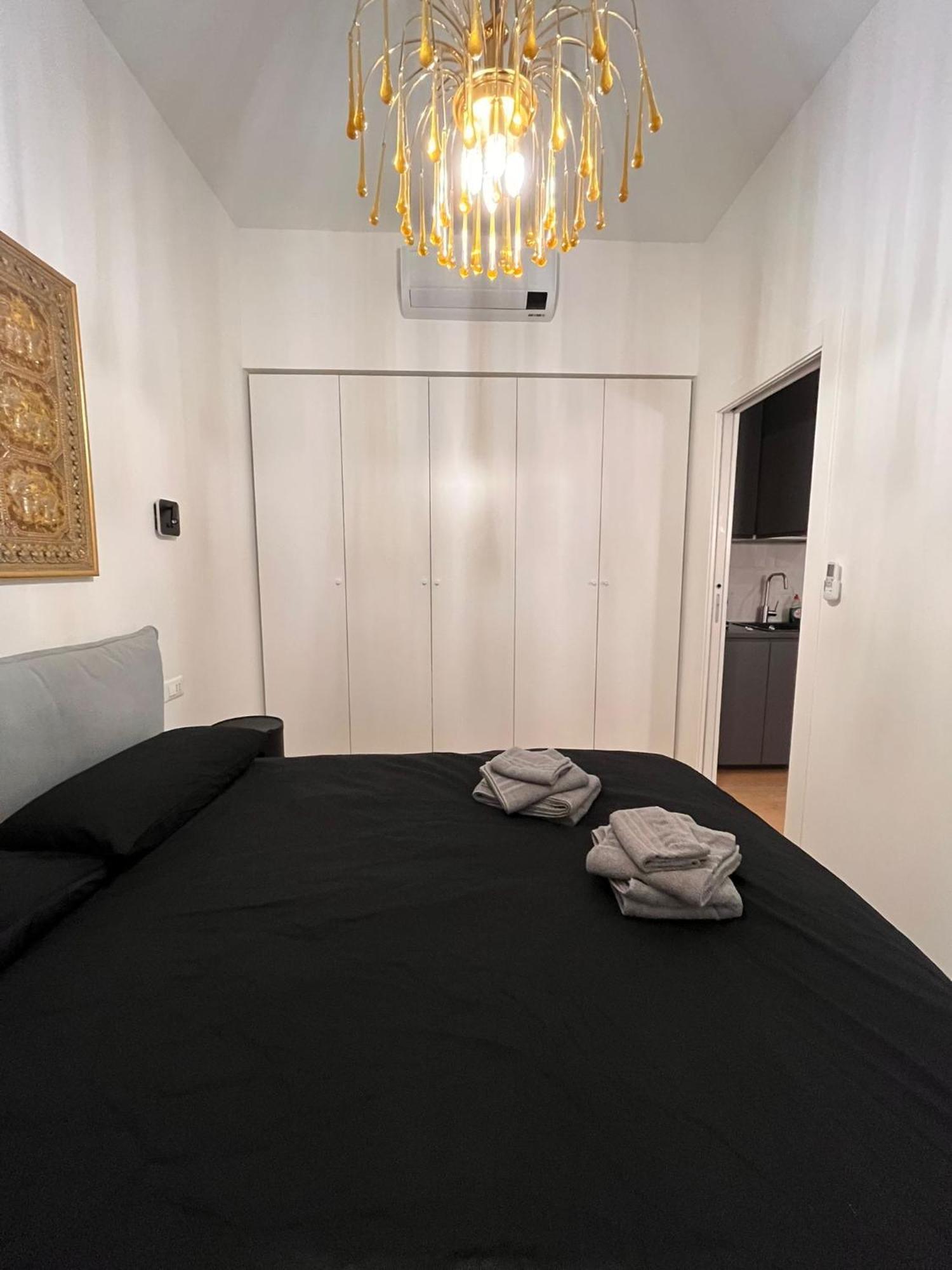 Trieste Centrale Luxury Apartament In Stile Moderno Eksteriør billede
