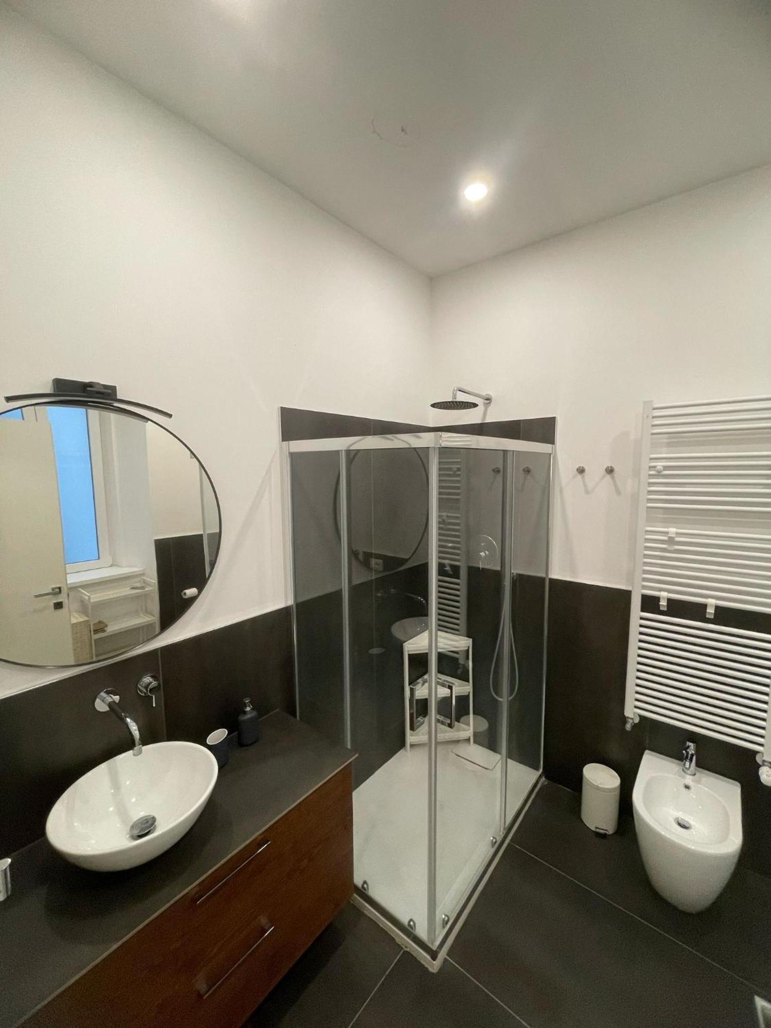 Trieste Centrale Luxury Apartament In Stile Moderno Eksteriør billede