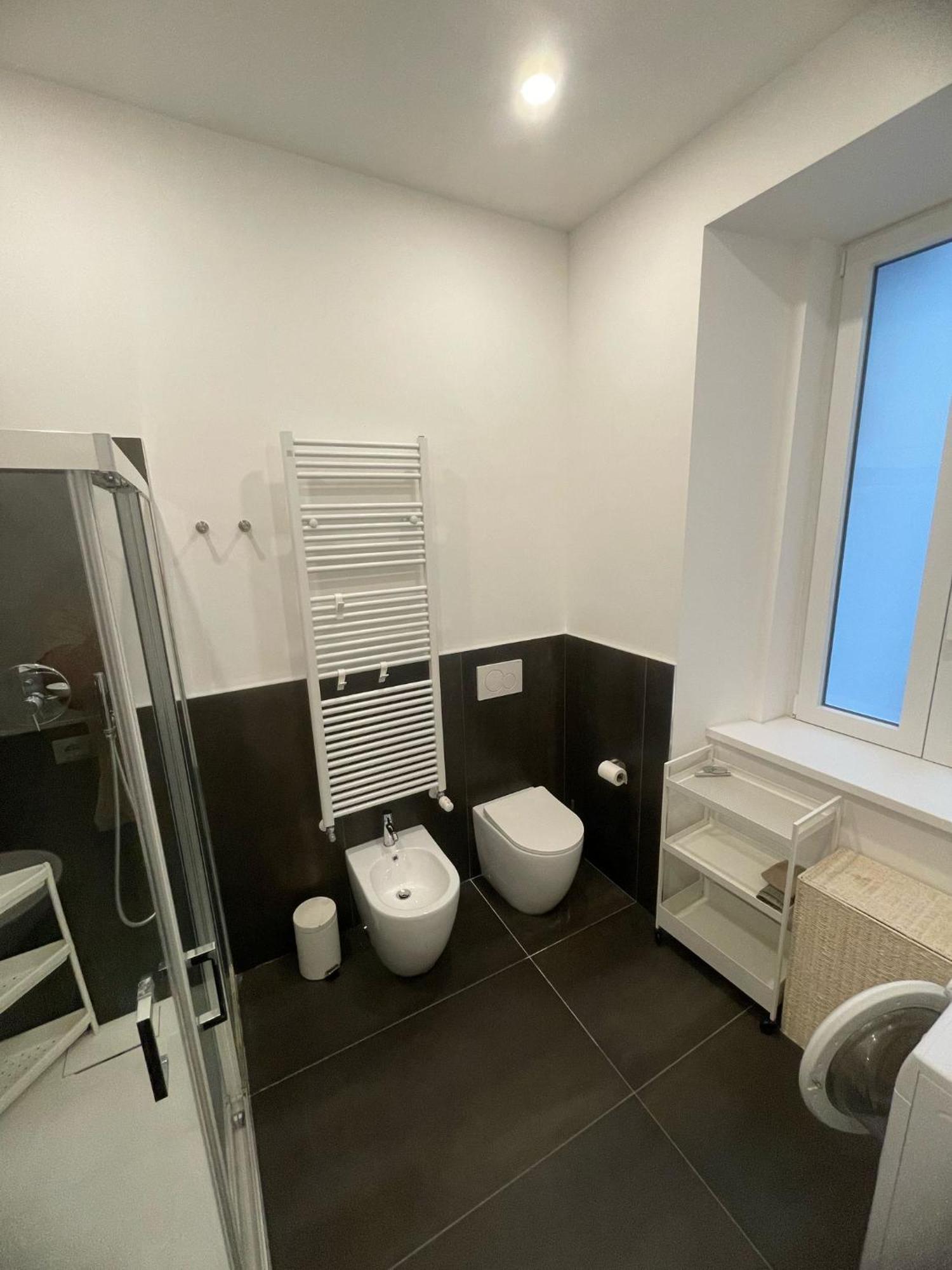 Trieste Centrale Luxury Apartament In Stile Moderno Eksteriør billede